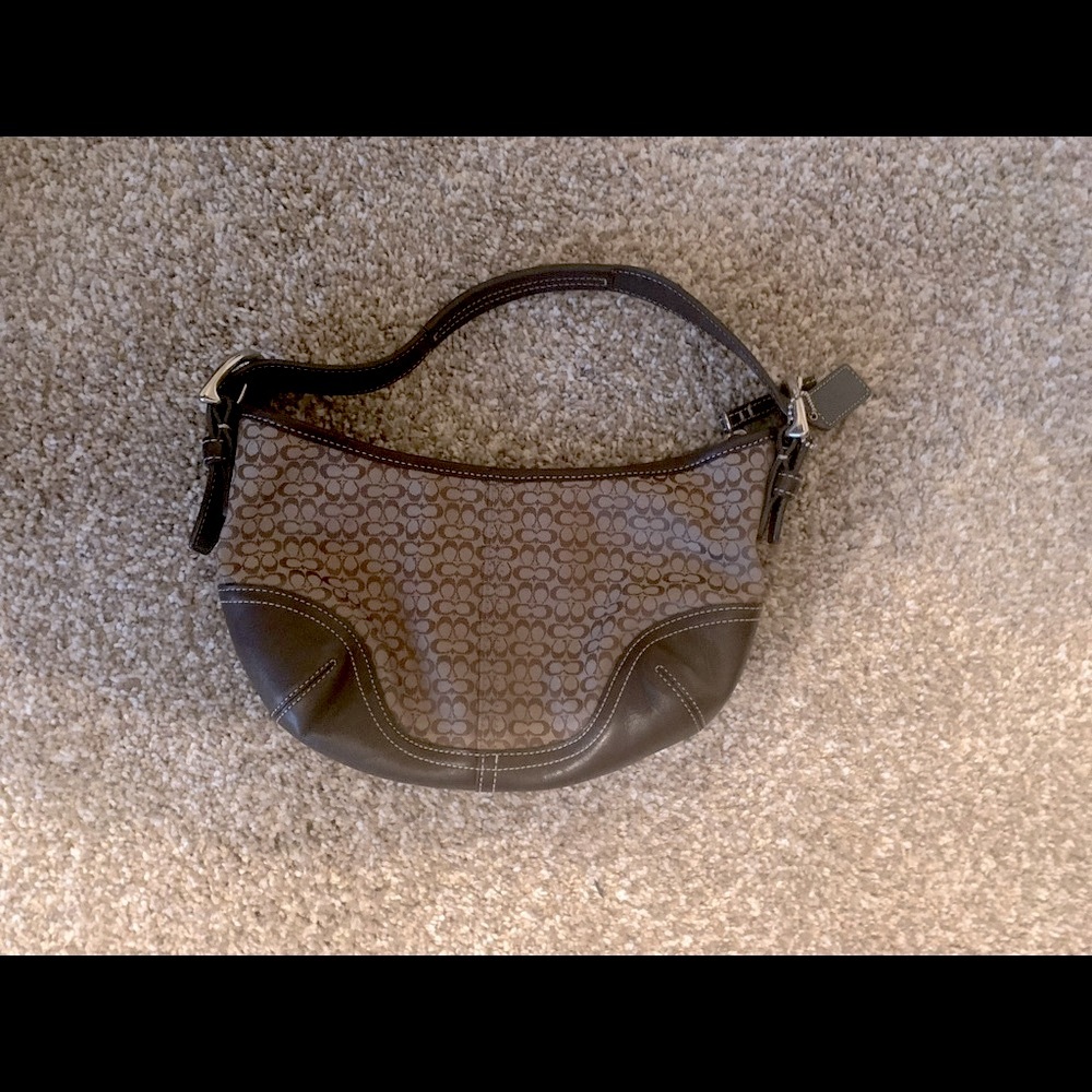 Coach zip purse